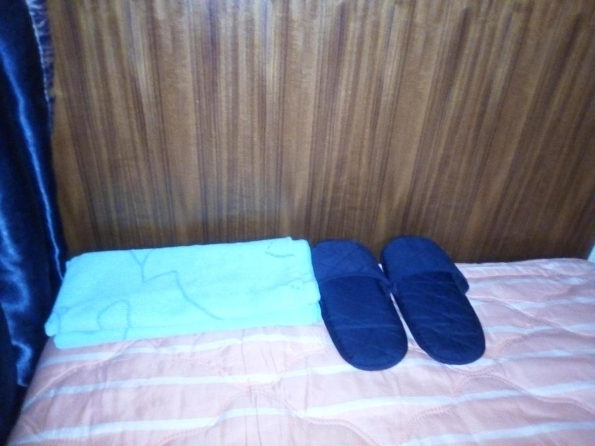 Bed and Breakfast Ban Kru Ae Mixed Dorm Бангкок Экстерьер фото